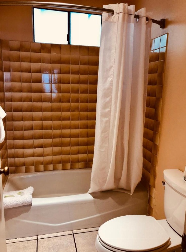 Carmel Resort Inn image 11